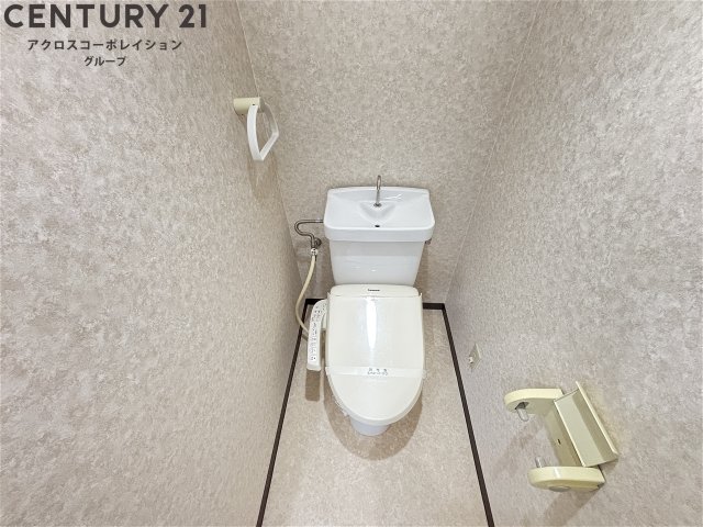 トイレ　セパレートタイプになっている為、オススメです♪