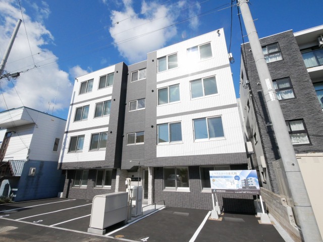 建物外観　☆地下鉄東西線【白石駅】まで徒歩5分！