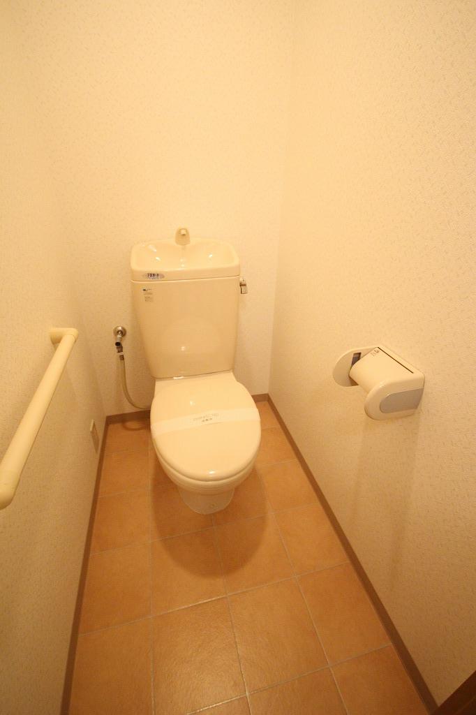 ピュア・プルーンのトイレ写真