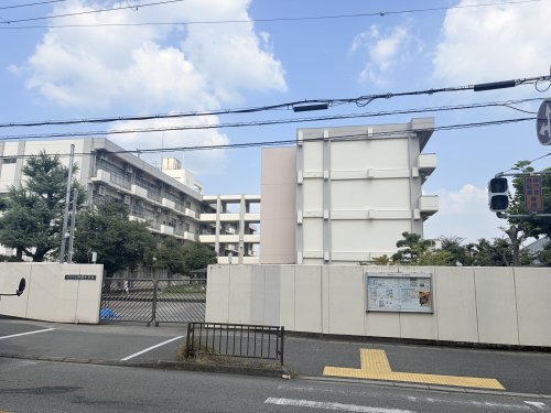 小学校　池田市立神田小学校（小学校）まで1829m