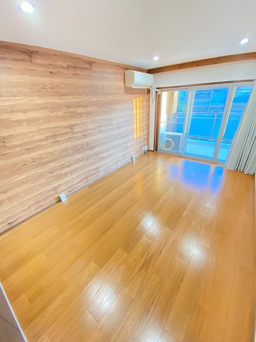 メゾン甲子園 南棟の内装写真