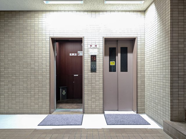 エントランス　ゆとりのあるエントランスです