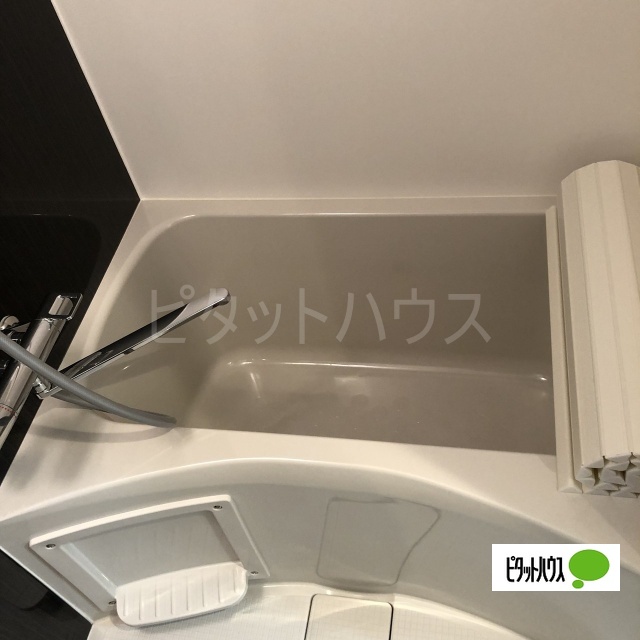 バス・シャワールーム　バスルーム