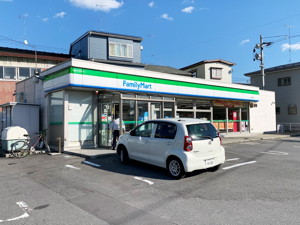 シェーン レジットの周辺写真