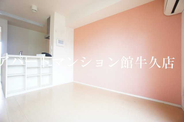 Nadeshikoの居間写真
