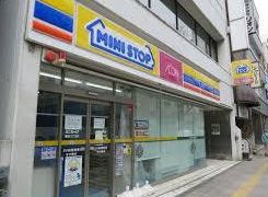 コンビニ　ミニストップ蔵前3丁目店（コンビニ）まで84m