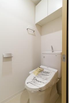 ＪＲ山手線 五反田駅 徒歩6分 12階建 築9年のトイレ写真