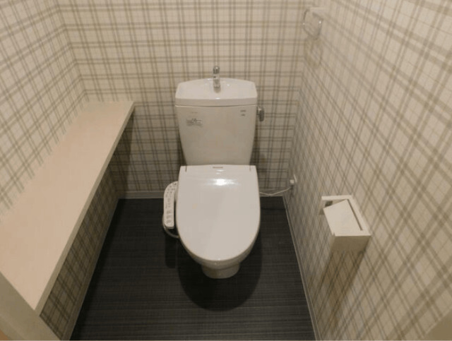 ＪＲ日豊本線 南小倉駅 徒歩16分 11階建 築19年のトイレ写真