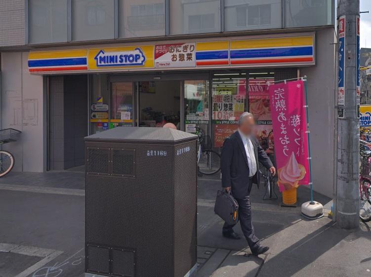 コンビニ　ミニストップ（コンビニ）まで100m