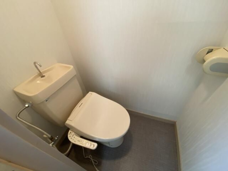 メイプルハイツ吉岡のトイレ写真