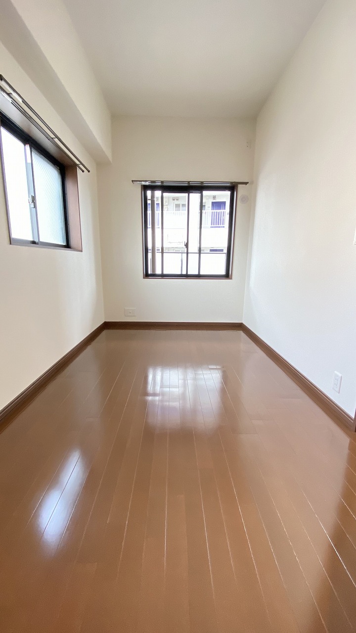 阪急宝塚線 三国駅 徒歩7分 10階建 築8年の居間写真
