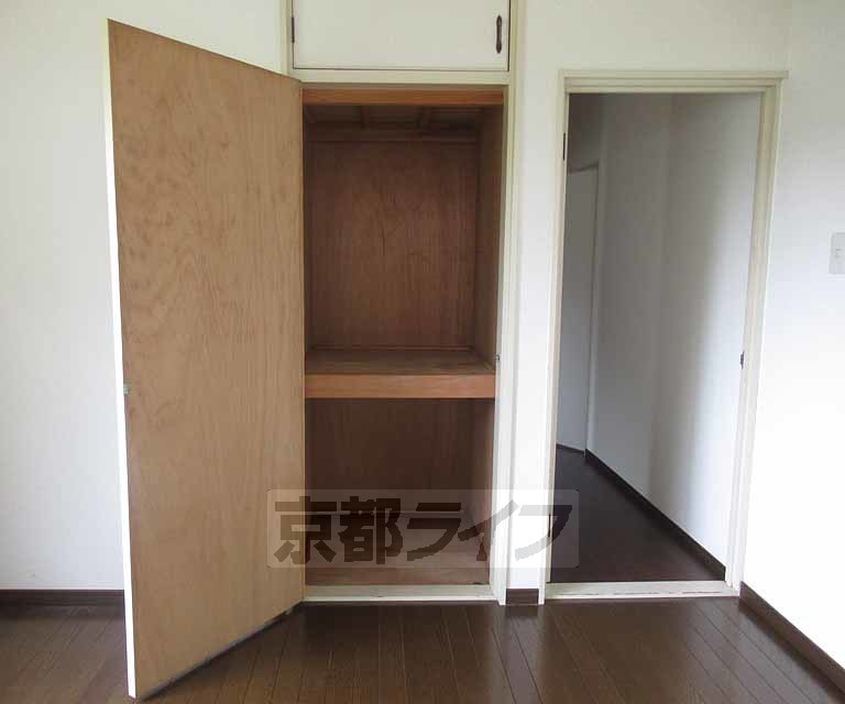 宇治田原町貸家の内装写真