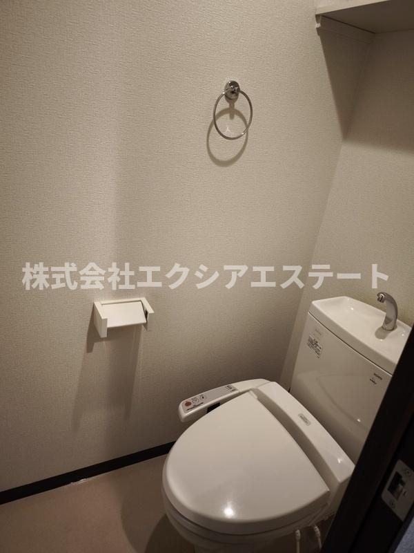 エクセレント上新15のトイレ写真