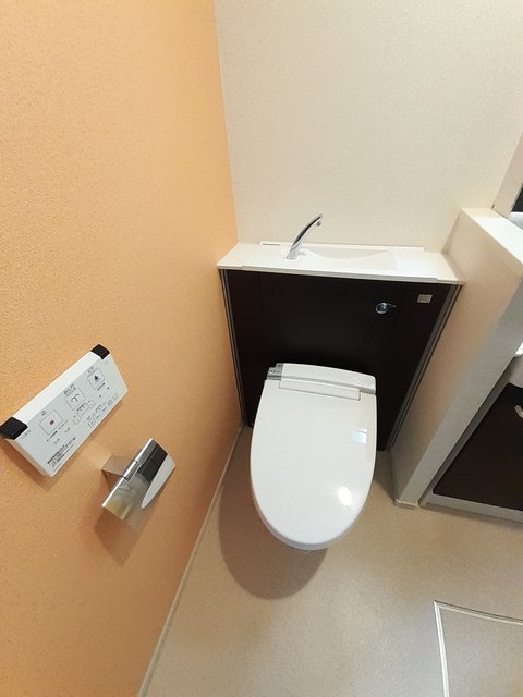 シャングリラII102号のトイレ写真