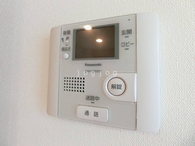 セキュリティ　モニター付きインターホンで来客確認も安心です！