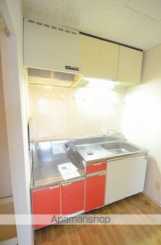 つくばエクスプレス 八潮駅 徒歩27分 2階建 築34年のキッチン写真