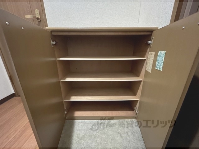 収納　下駄箱