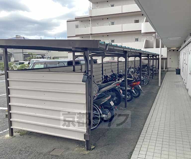 ＪＲ東海道本線 瀬田駅 徒歩11分 7階建 築38年の外観写真