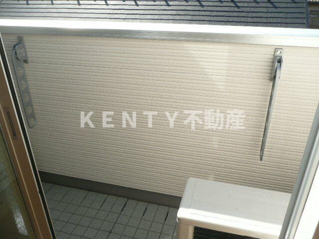 バルコニー　開放的で明るい空間を演出してくれるバルコニーです