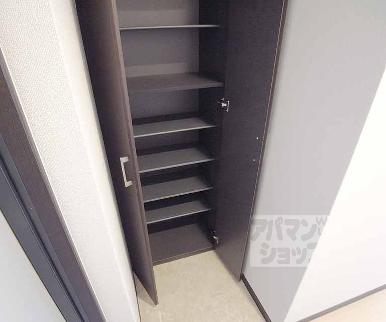 京阪本線 中書島駅 徒歩30分 3階建 築11年の内装写真