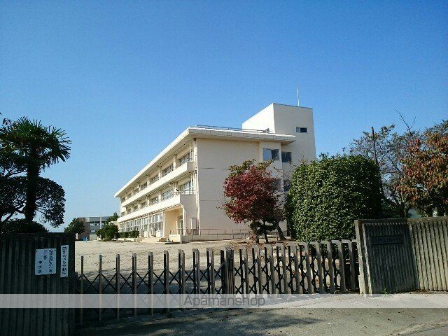 小学校　玉村町立上陽小学校（小学校）まで2000m