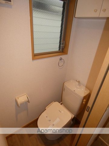 東急目黒線 洗足駅 徒歩8分 2階建 築17年のトイレ写真