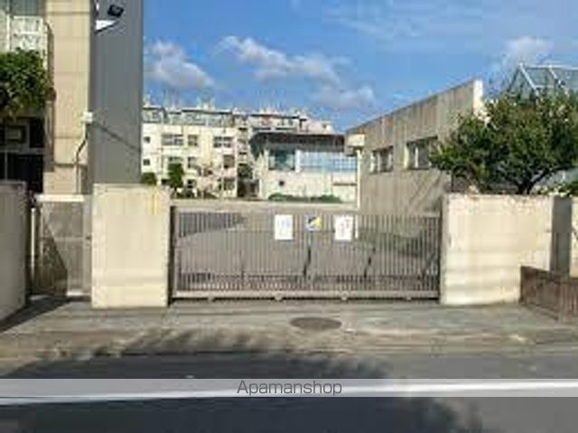 中学校　石川台中学校（中学校）まで467m