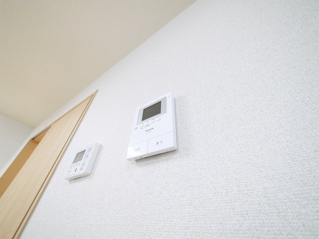 セキュリティ　モニター付きインターホンです
