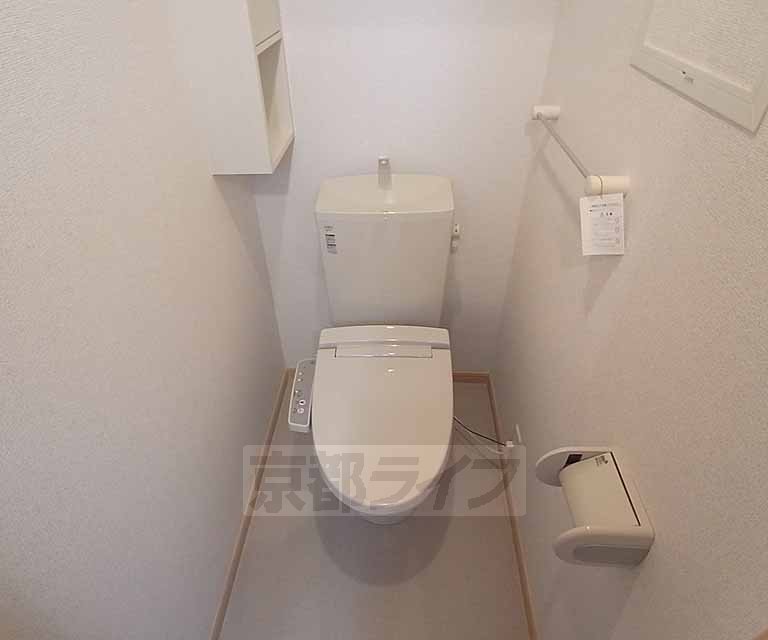 トイレ　清潔感のあるトイレです。