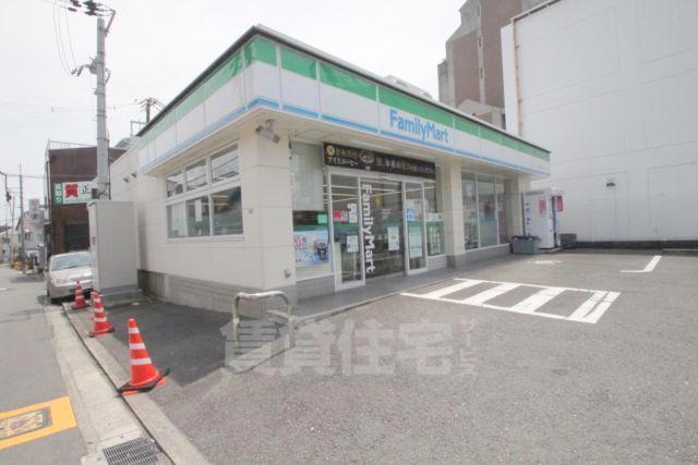コンビニ　ファミリーマート　吹田千里丘北（コンビニ）まで1115m