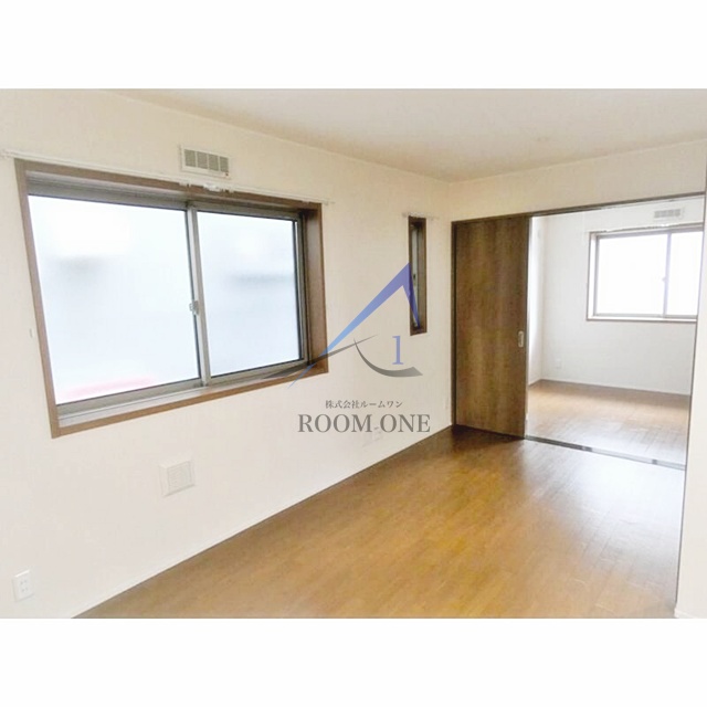 居室・リビング　洋室のお部屋です。