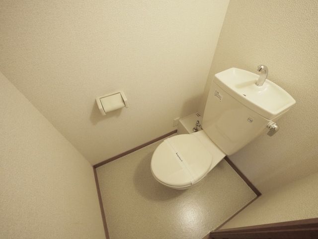 レオパレスShimizu IIのトイレ写真