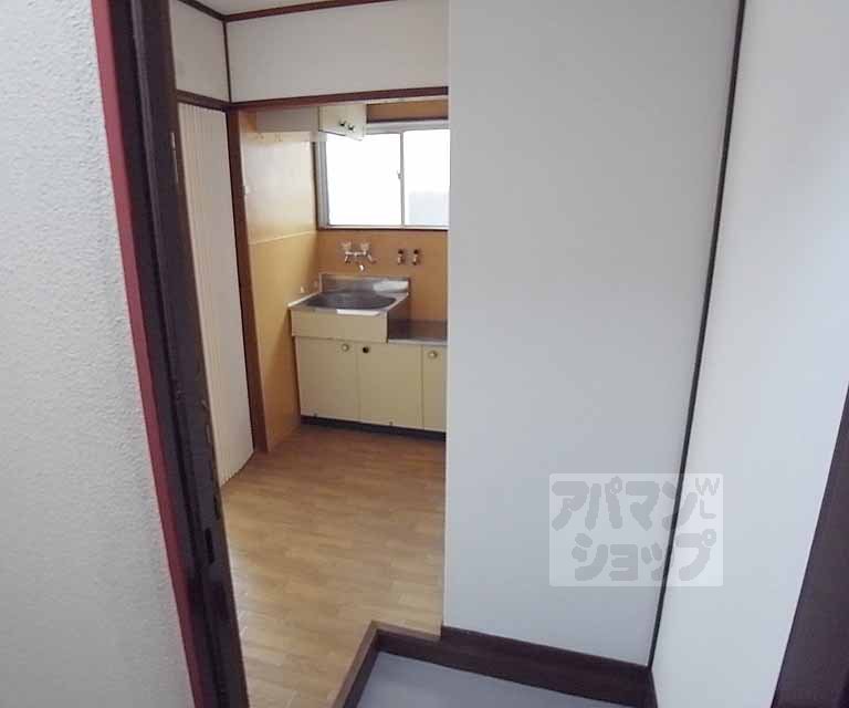 玄関　玄関です。