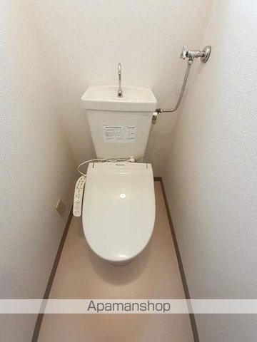 クレストールIIIのトイレ写真
