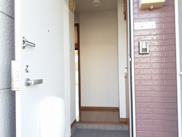 クレールCの玄関写真