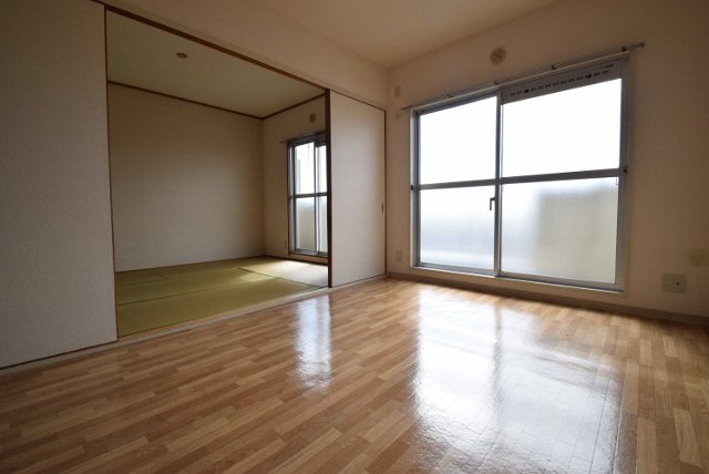 その他部屋・スペース　洋室６帖