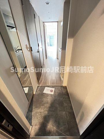 玄関　収納もある玄関です