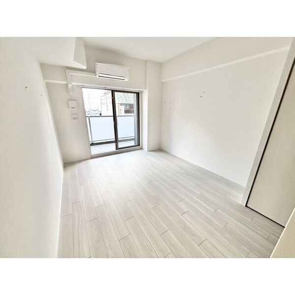 その他部屋・スペース　落ち着いて過ごせるお部屋なので、寝室にいかがでしょうか