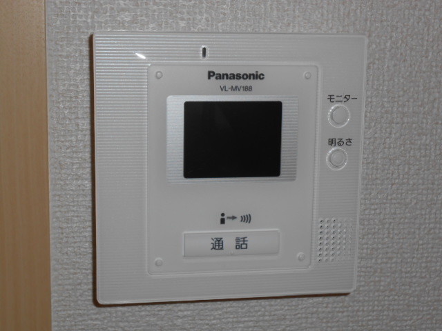 セキュリティ　カラーＴＶモニター付インターホン完備