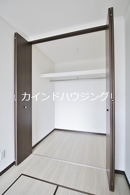 収納　ウォークインクローゼット
