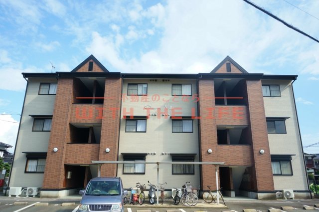 建物外観　外観は落ち着いています