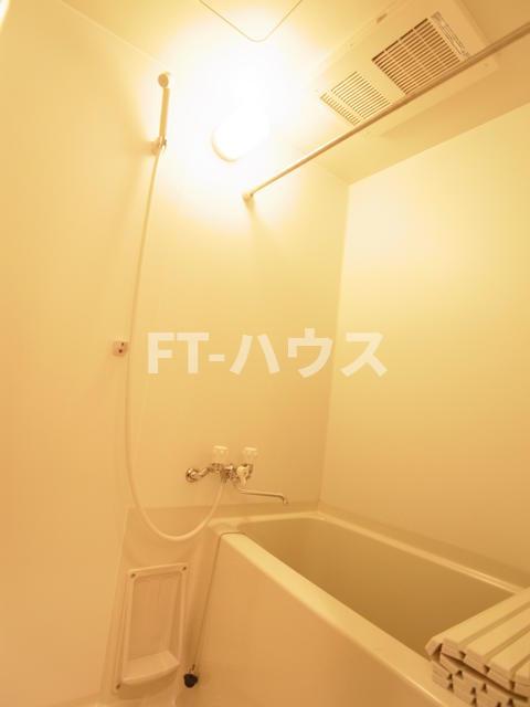 バス・シャワールーム　浴室乾燥機付き