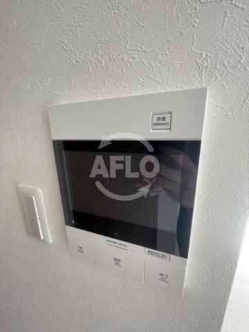 セキュリティ　カスタリアタワー肥後橋　モニター付きインターフォン