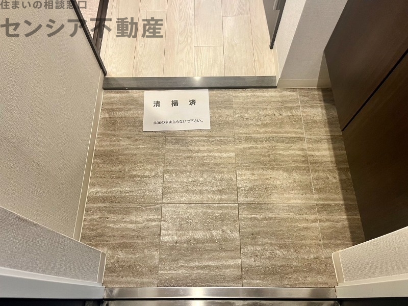 サムティ京橋Clear.の玄関写真