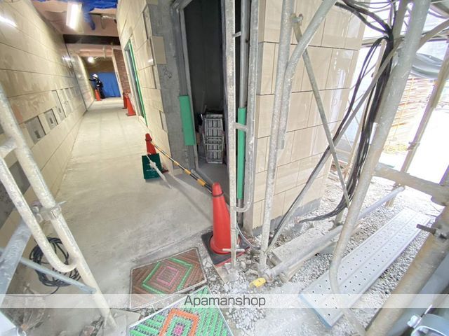 阪急神戸線 十三駅 徒歩5分 9階建 築4年の外観写真