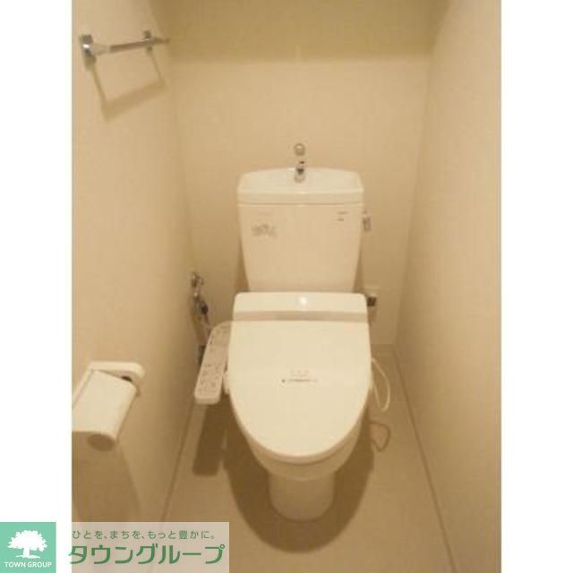 トイレ　※写真は同タイプ住戸です。