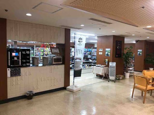 コンビニ　生活彩家戸田市役所店（コンビニ）まで188m