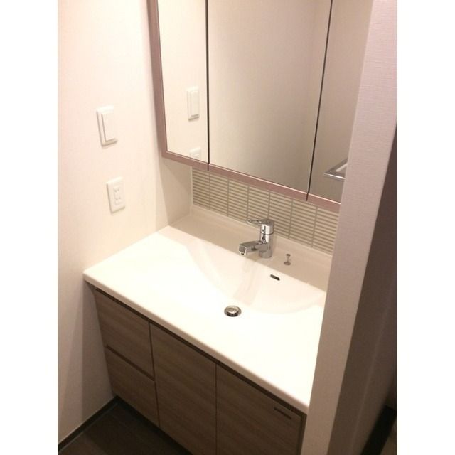 洗面設備　参考写真です