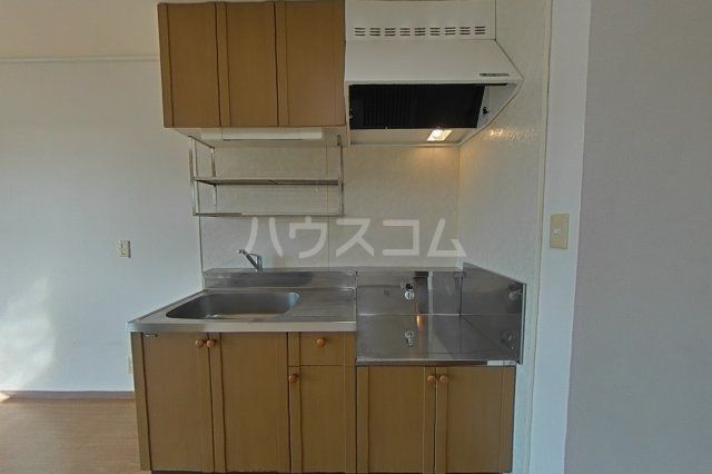 ハイカムール上島Iのキッチン写真