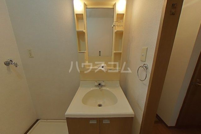 ハイカムール上島Iの内装写真